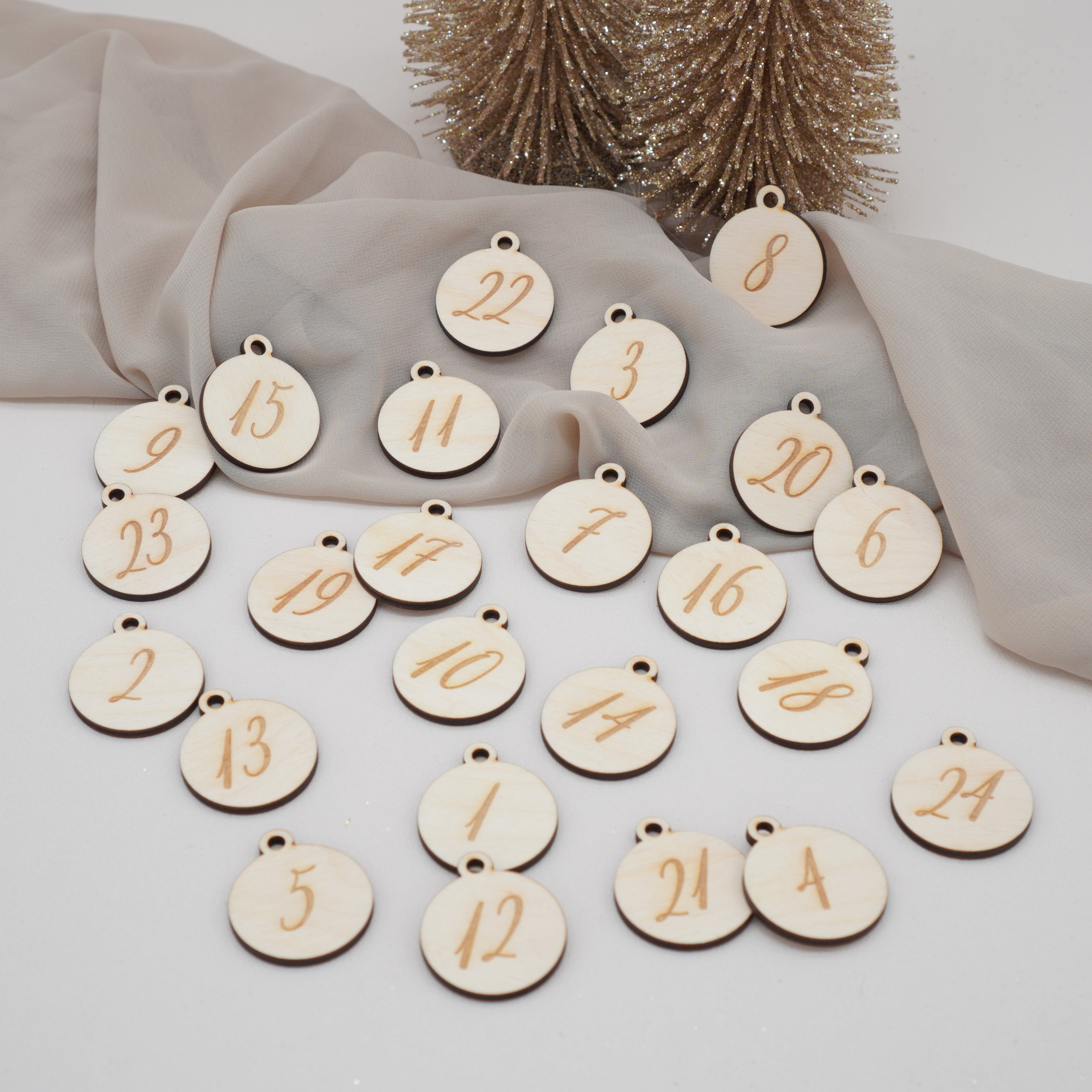 Adventskalender Zahlen "Rund" aus Holz