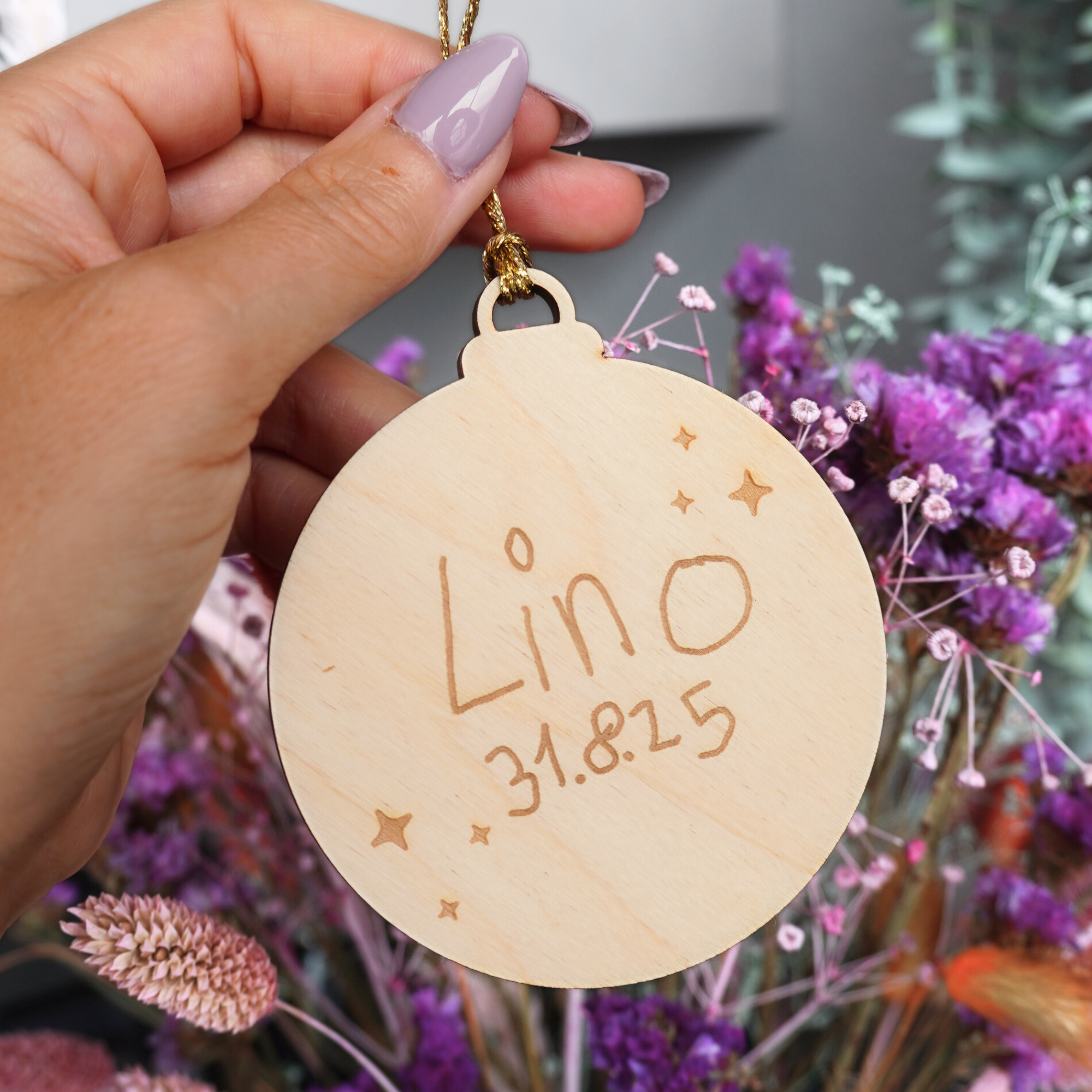 Personalisierter Weihnachtsanhänger mit Kinderzeichnung