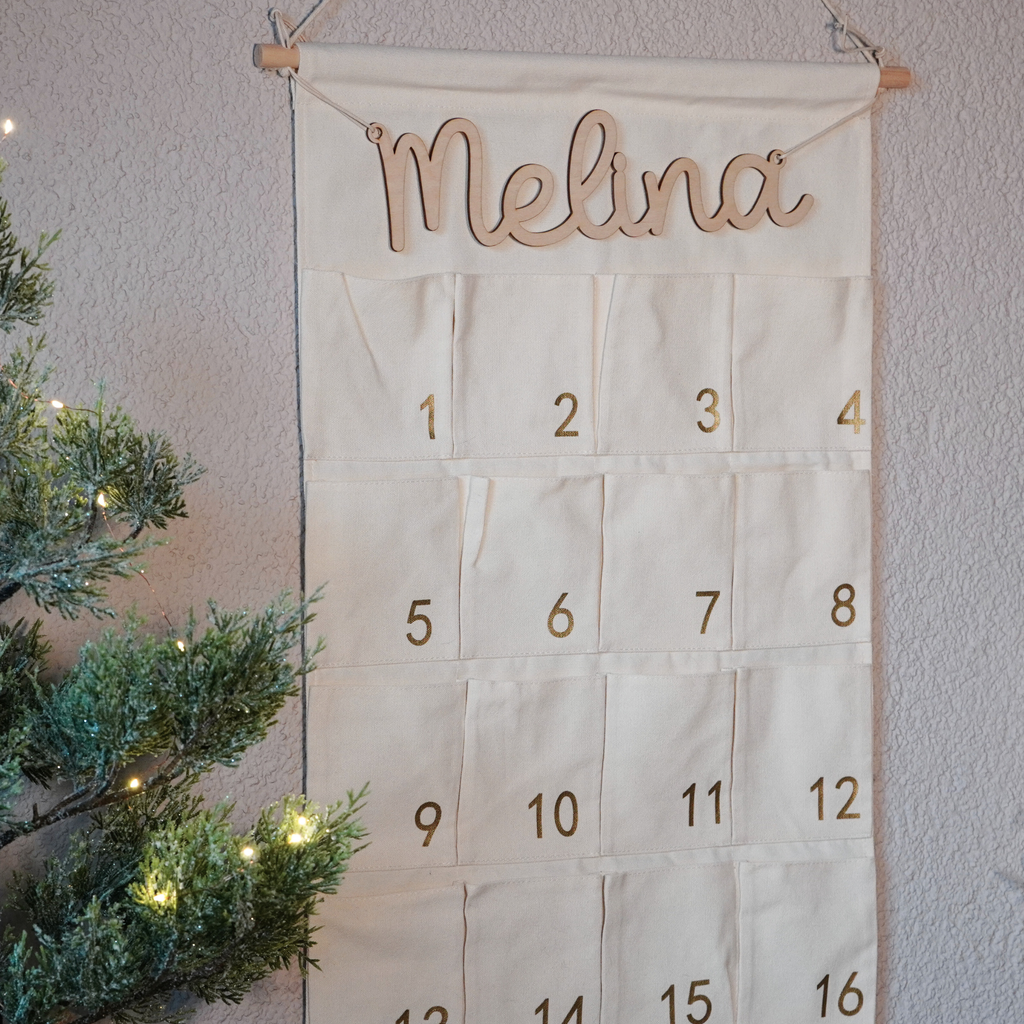 Stoff Adventskalender mit 24 Taschen