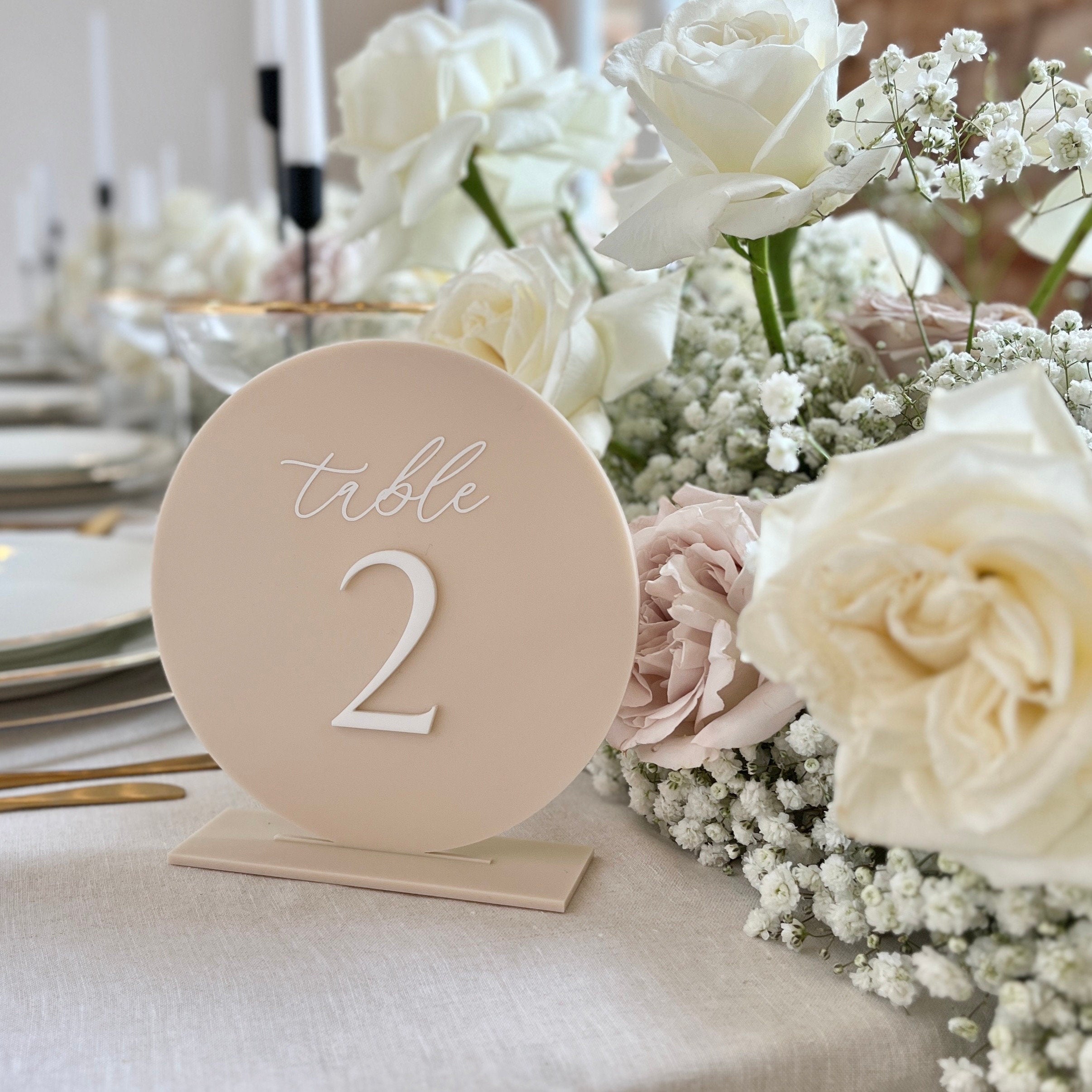 Runde 3D Tischnummer inkl. Halter - Beige Rosé