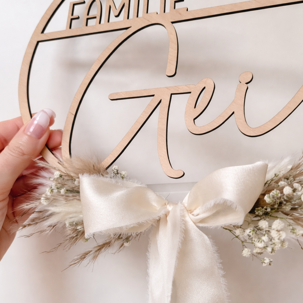 Personalisierter Familien Türkranz