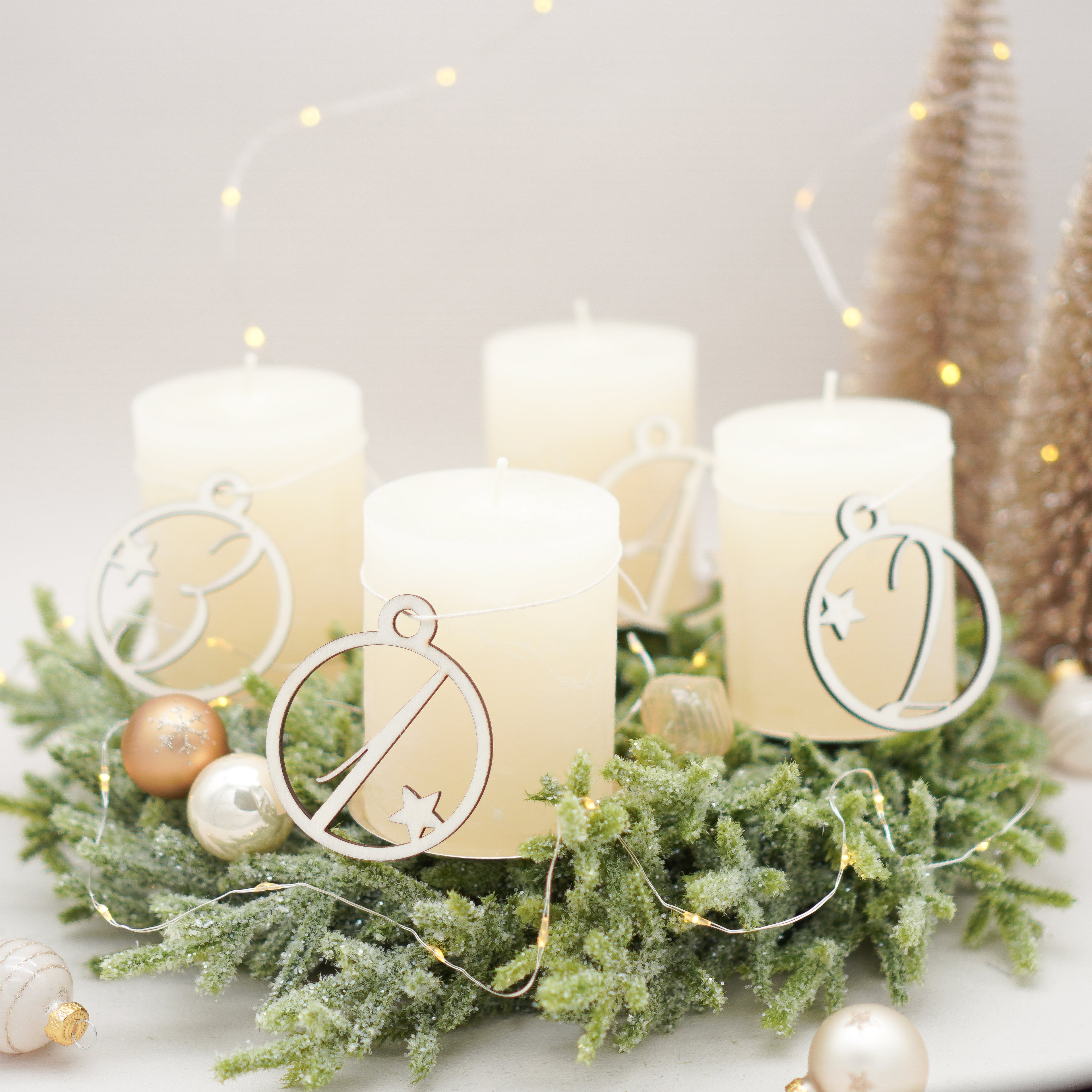 Adventskranz Zahlen 4er Set aus Holz