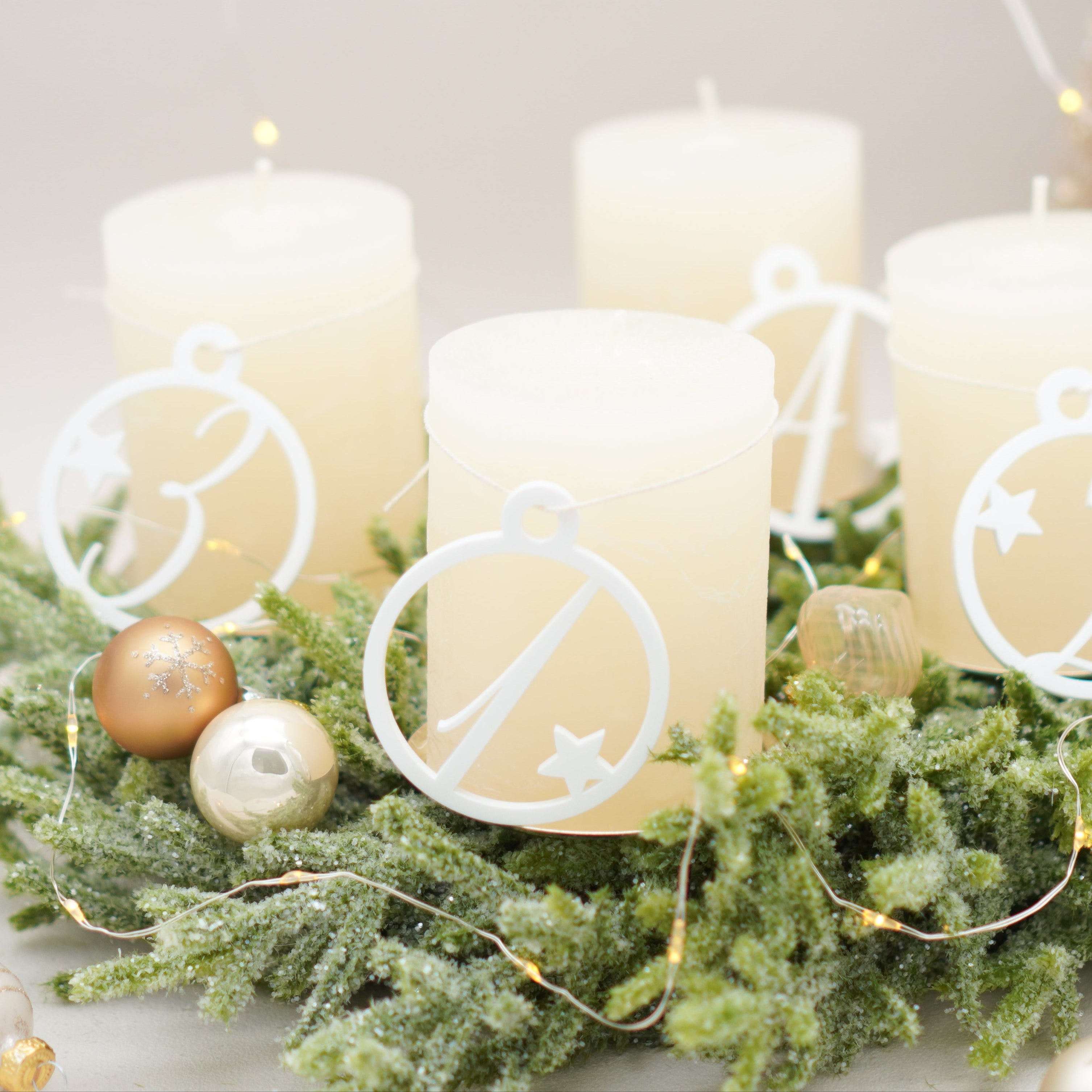 Adventskranz Zahlen 4er Set in Weiß