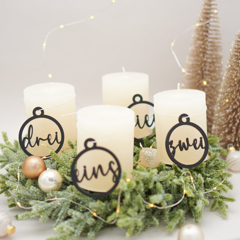 Adventskranz Zahlen 4er Set in Schwarz