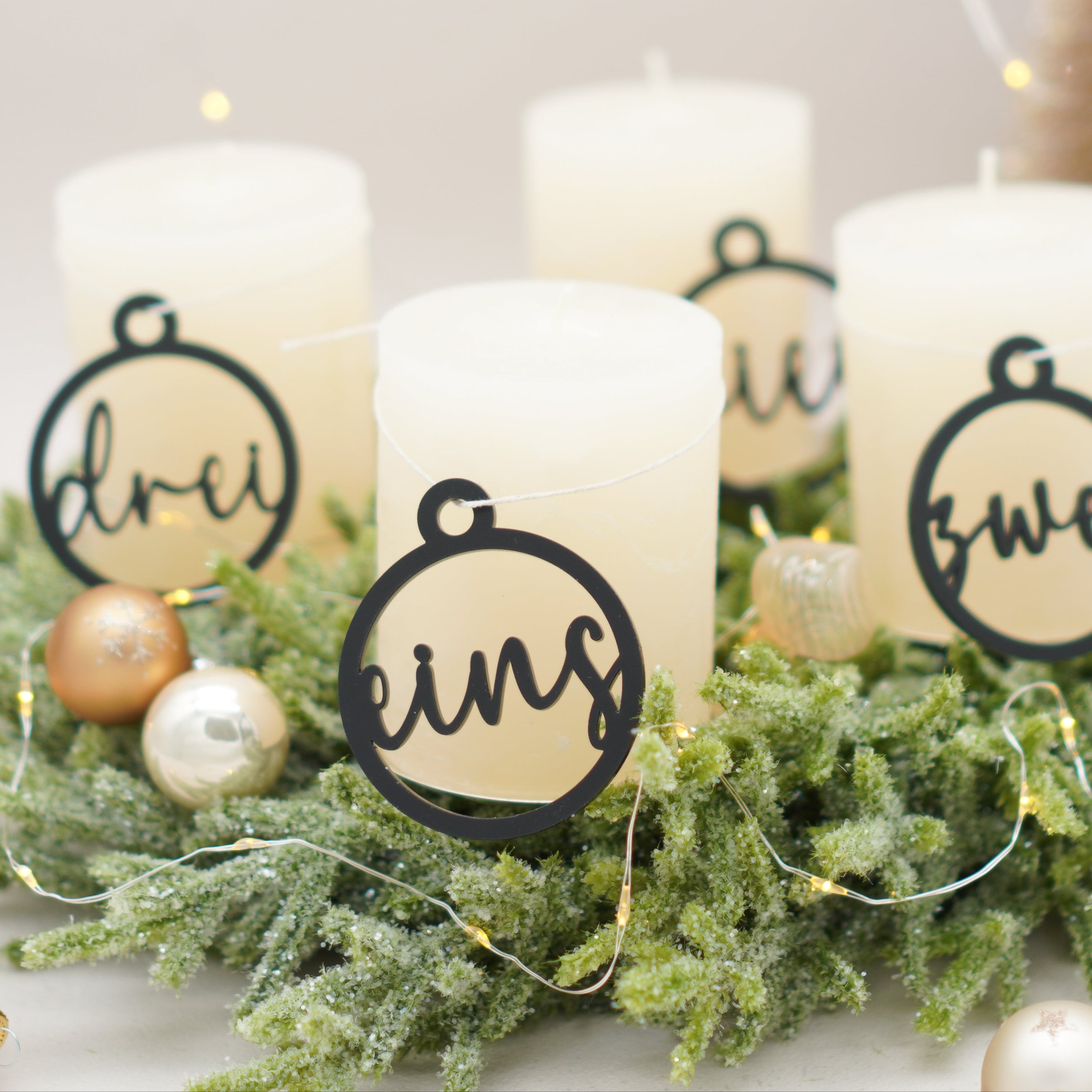 Adventskranz Zahlen 4er Set in Schwarz
