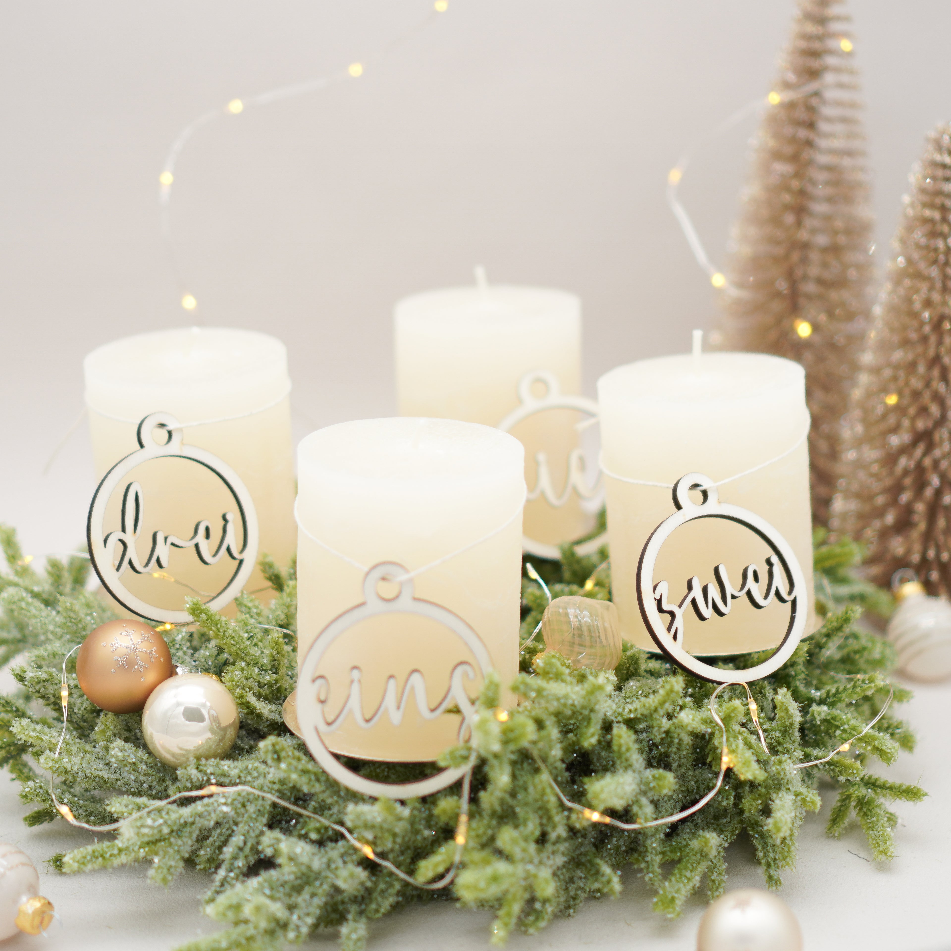 Adventskranz Zahlen 4er Set aus Holz