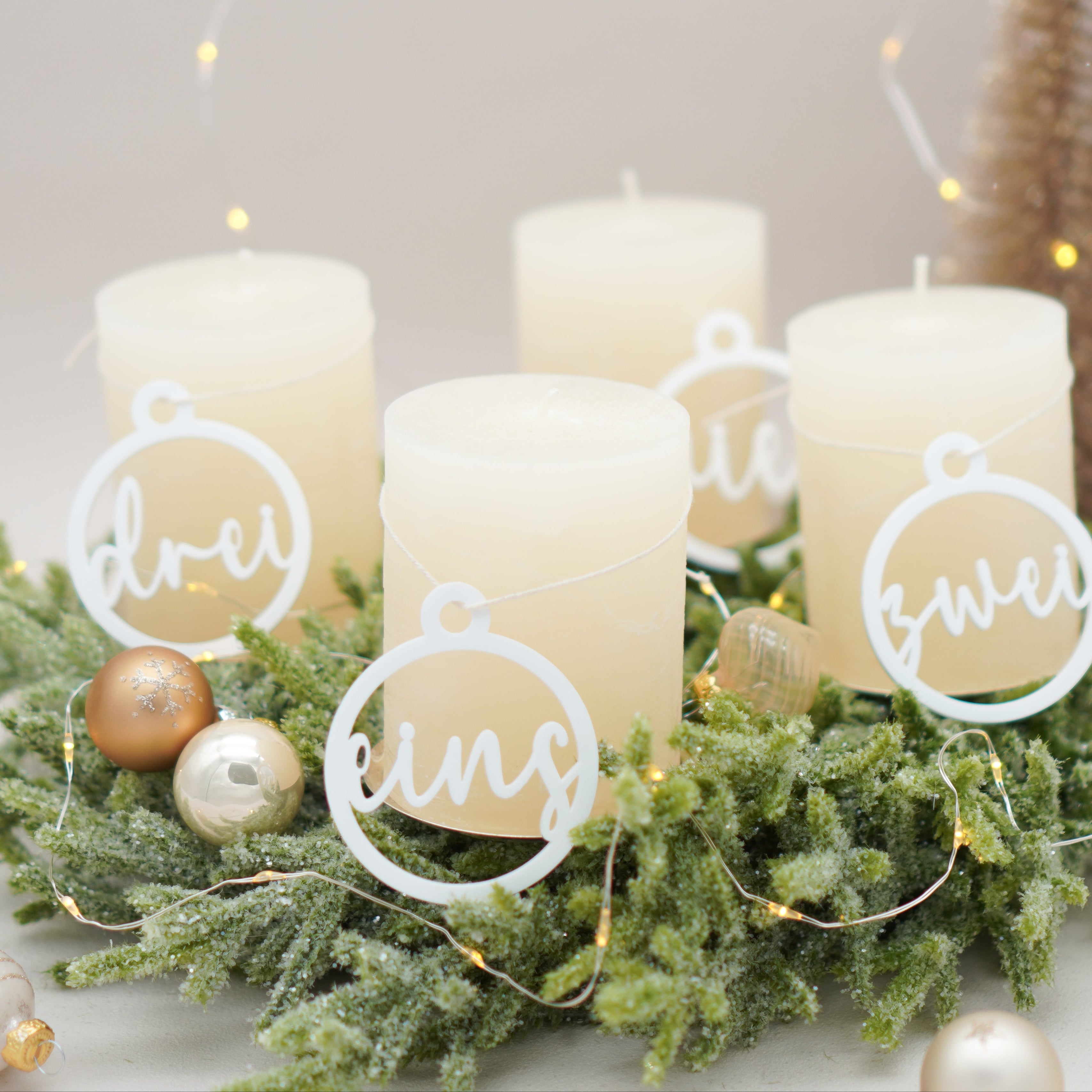 Adventskranz Zahlen 4er Set in Weiß