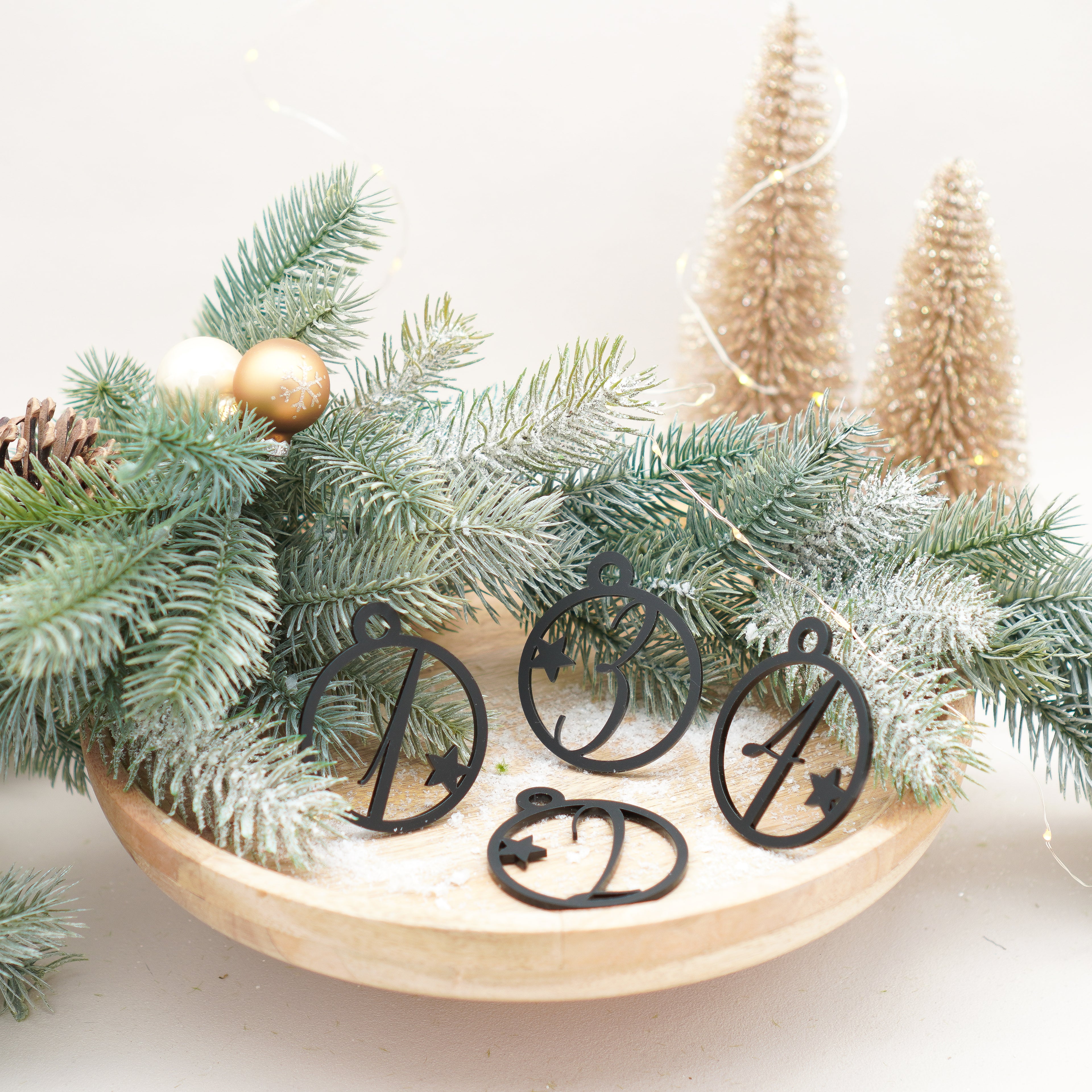 Adventskranz Zahlen 4er Set in Schwarz