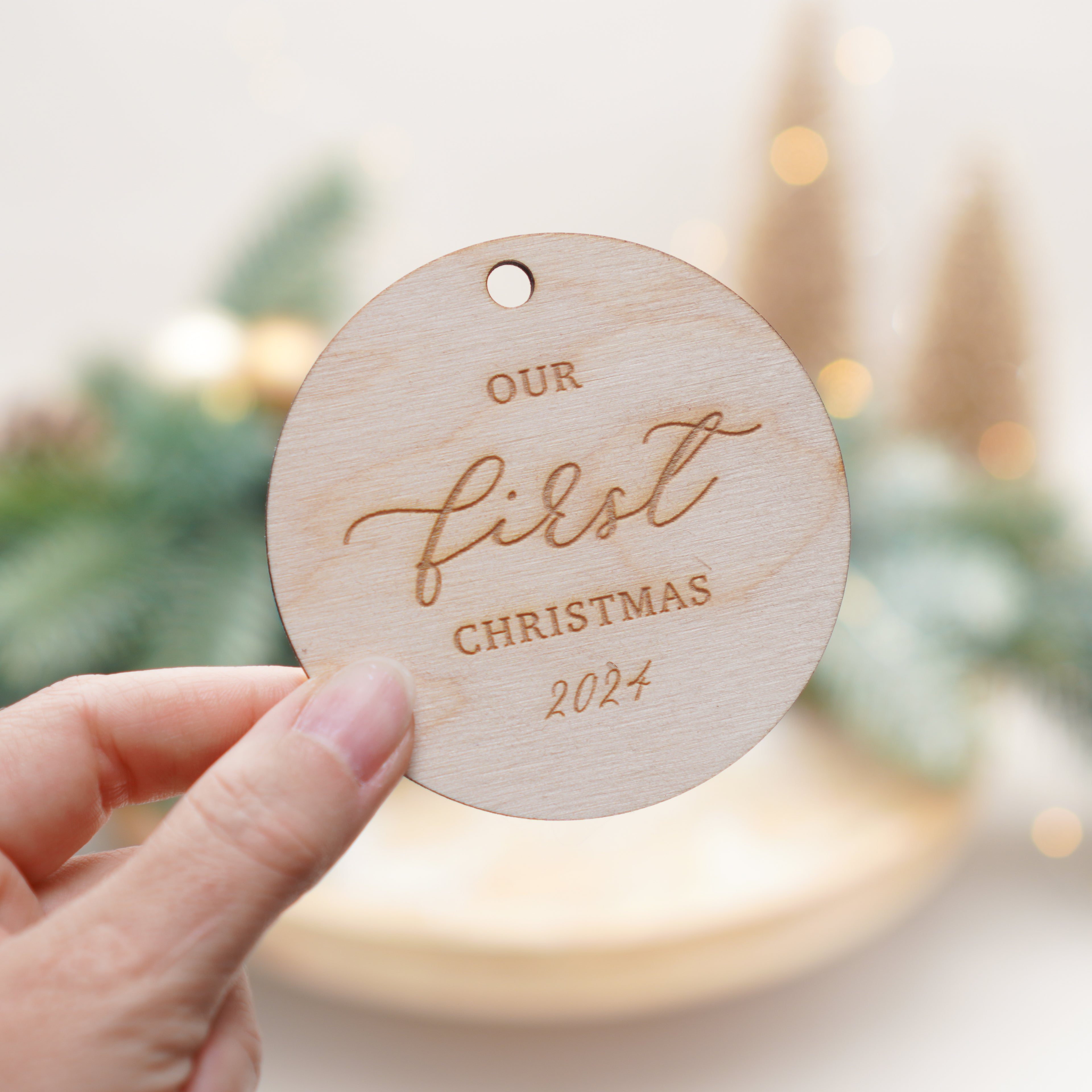Our first Christmas 2025 - Weihnachtsanhänger aus Holz