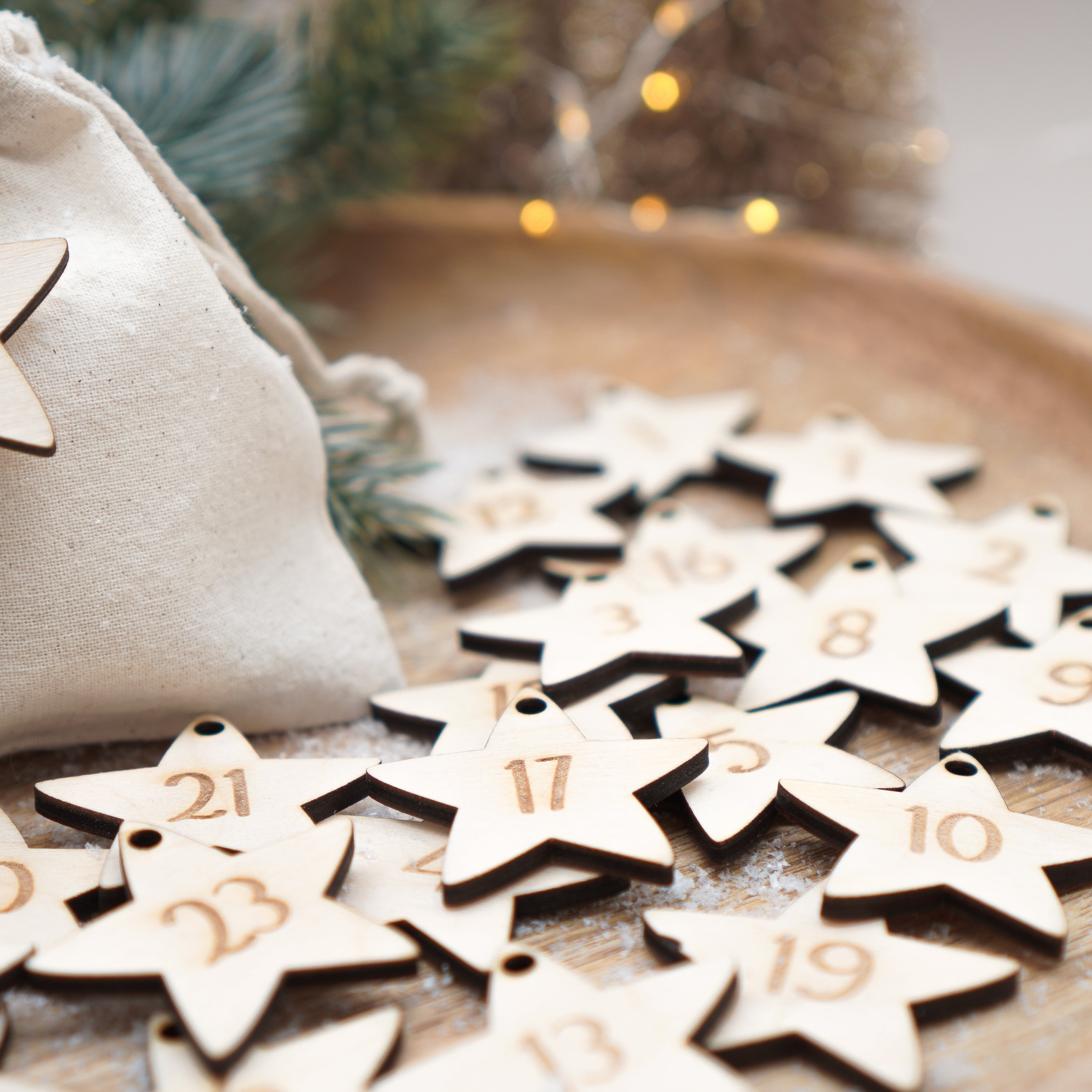 Adventskalender Zahlen "Sterne" aus Holz