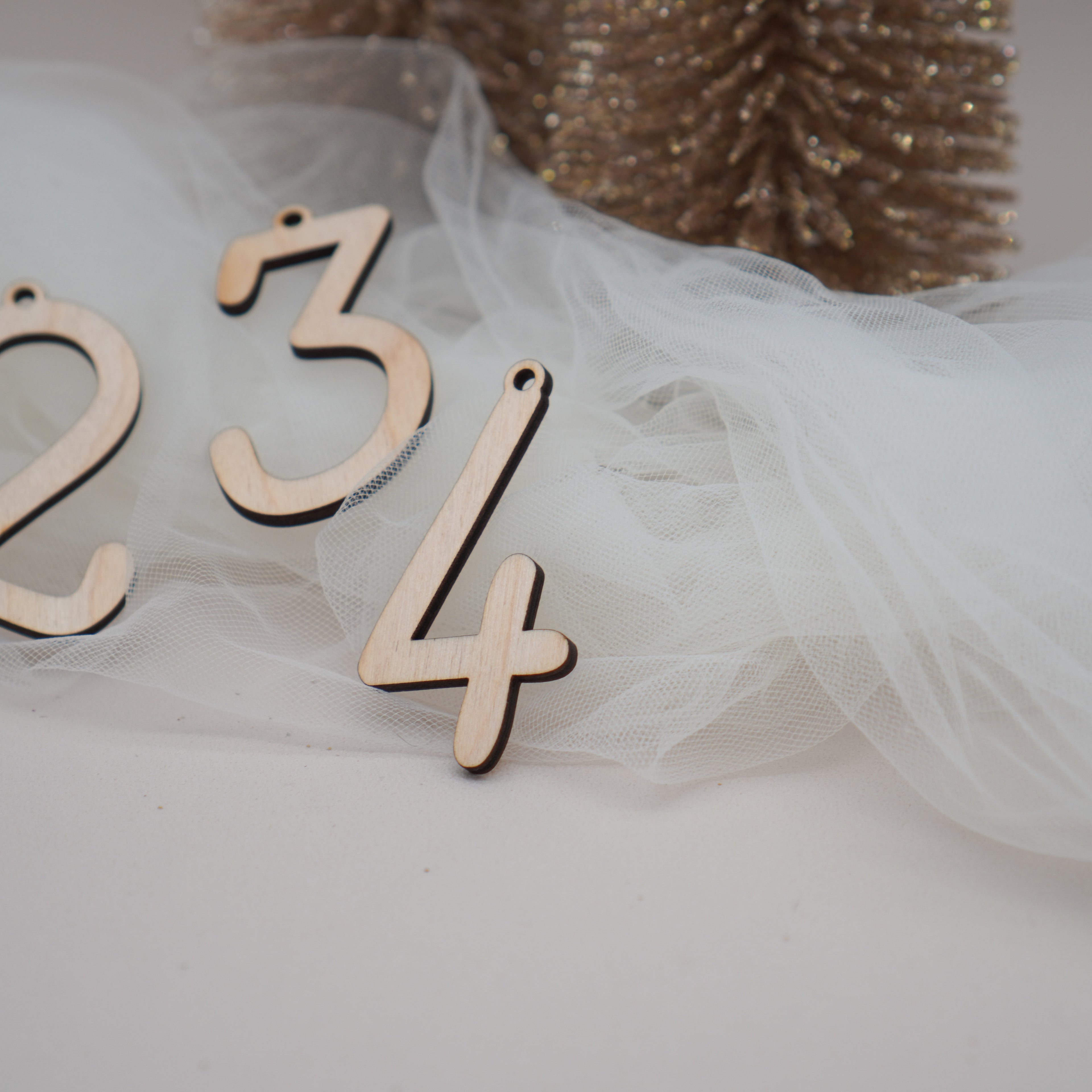 Adventskranz Zahlen 4er Set aus Holz
