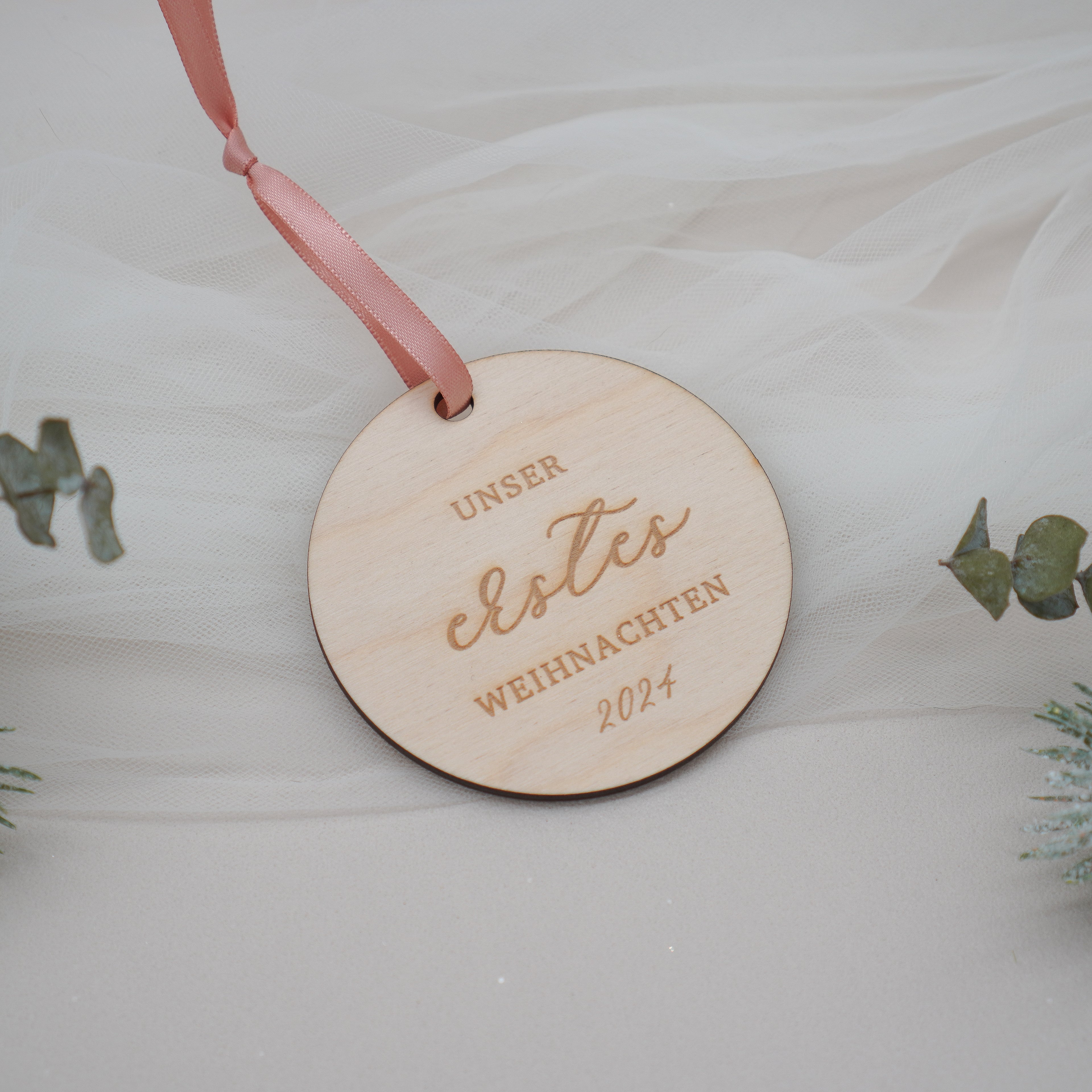 Unser erstes Weihnachten 2025 - Weihnachtsanhänger aus Holz