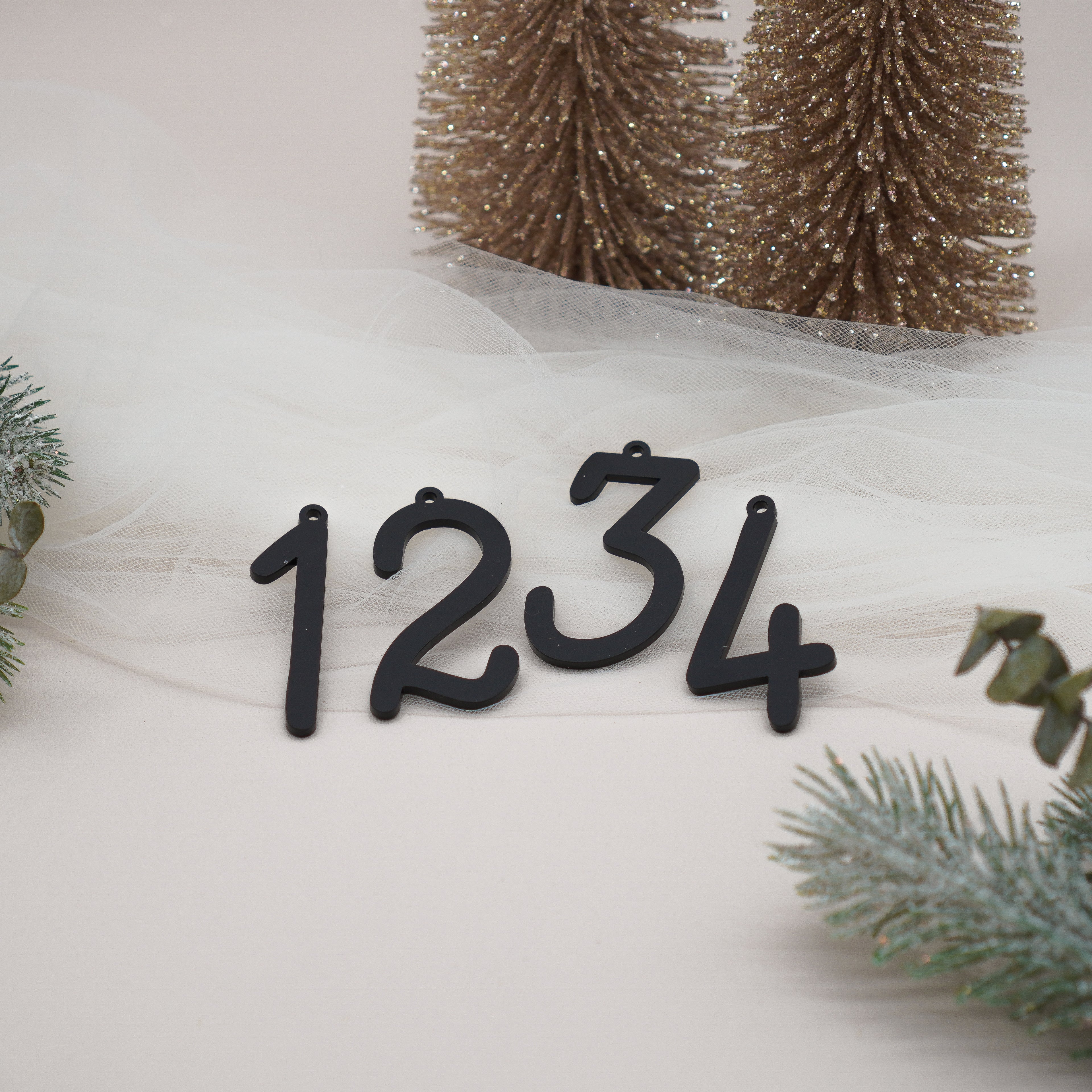 Adventskranz Zahlen 4er Set in Schwarz