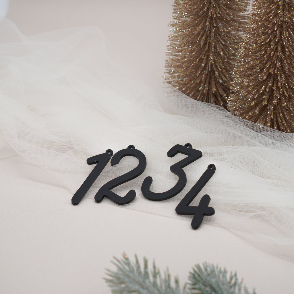 Adventskranz Zahlen 4er Set in Schwarz