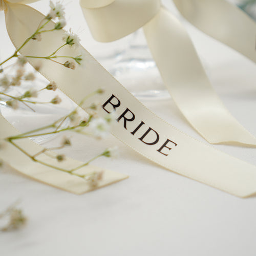 Personalisierte Satinbänder in Ivory Weiß
