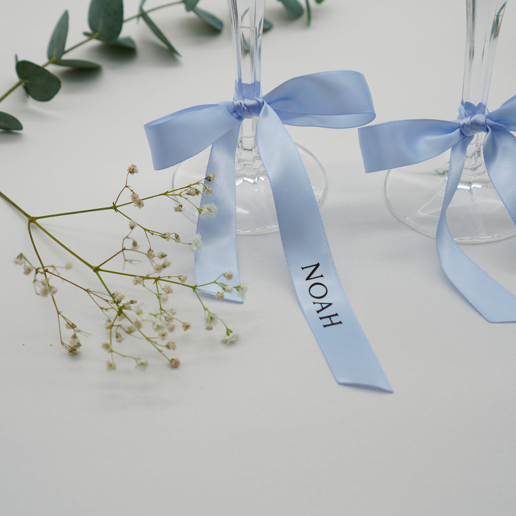 Personalisierte Satinbänder in Pastell Blau