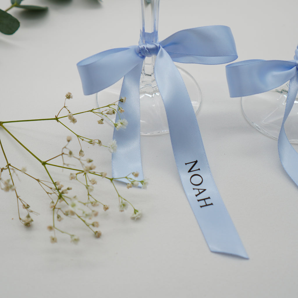 Personalisierte Satinbänder in Pastell Blau